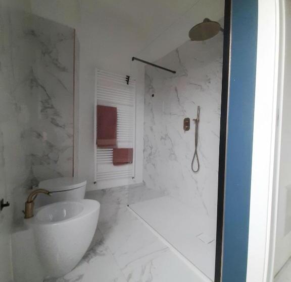 Дом 3 Спальни, B&b I Due Tigli