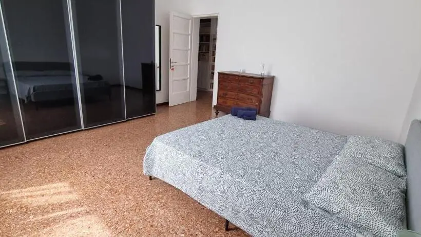 2ベッドルームアパートメント, B&b I Due Tigli