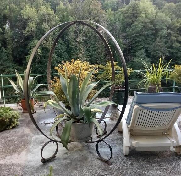 标准间带露台, Chambre Bounty Cuisine Privée, Lit Queen Size, Terrasse, Garage