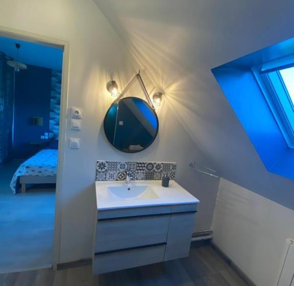 带大床的标准间, Chambres D Hôtes De La Mauguinière