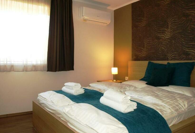 غرفة قياسية, Garden Club Panzió