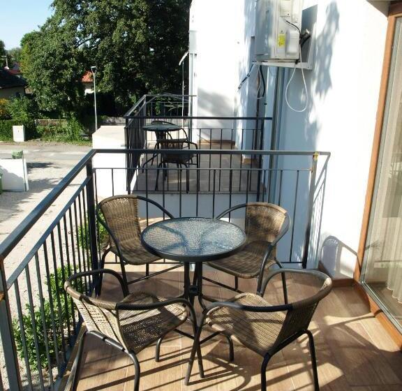 غرفة عائلية, Garden Club Panzió