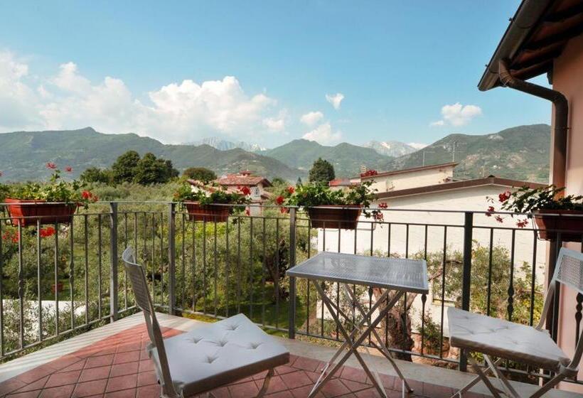 Standard room with outdoor bath, La Madonnina