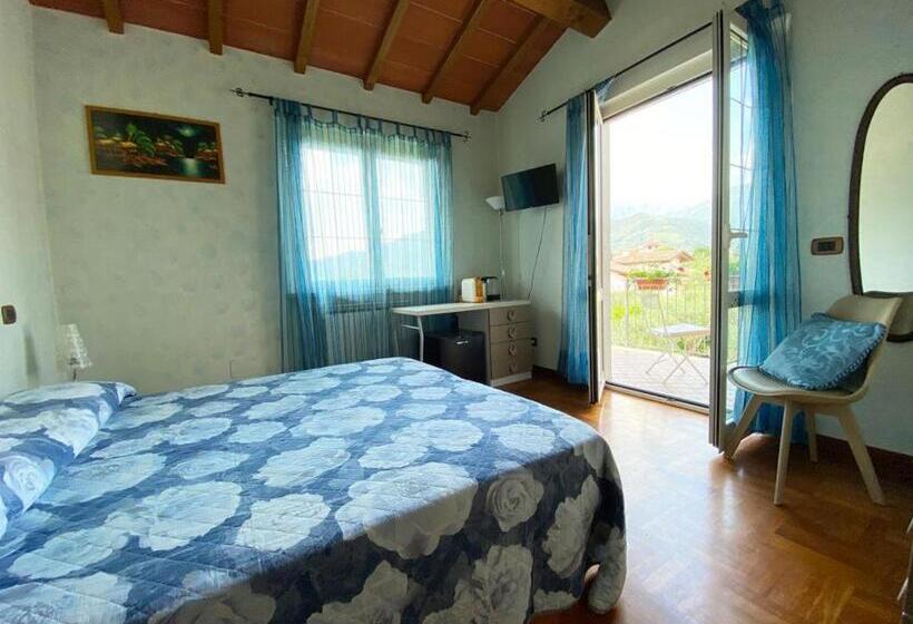 Standard room with outdoor bath, La Madonnina