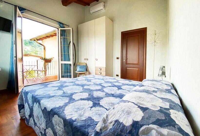 Standard room with outdoor bath, La Madonnina