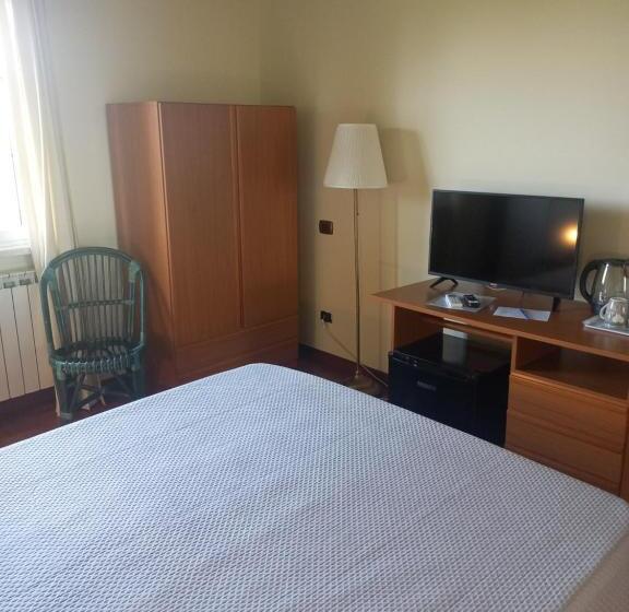 标准间, La Madonnina