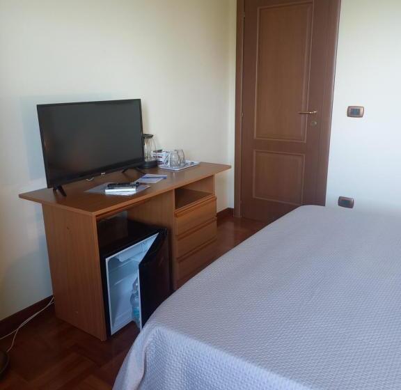 标准间, La Madonnina