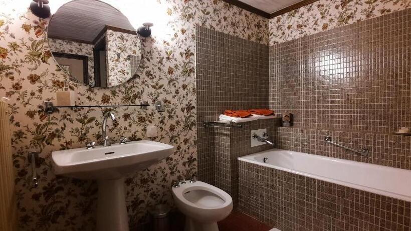 غرفة قياسية مطلّة علي الحديقة, Les Vagabonds Du Mont