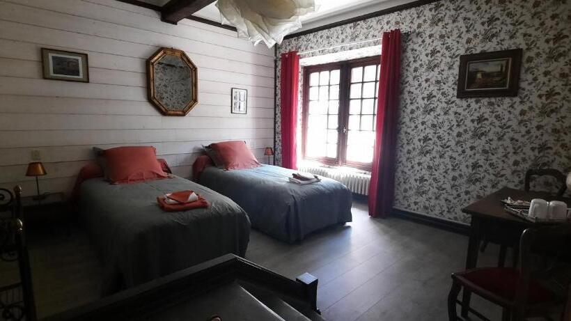 غرفة قياسية مطلّة علي الحديقة, Les Vagabonds Du Mont