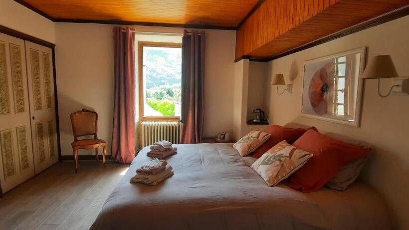 غرفة قياسية مطلة على الجبل, Les Vagabonds Du Mont