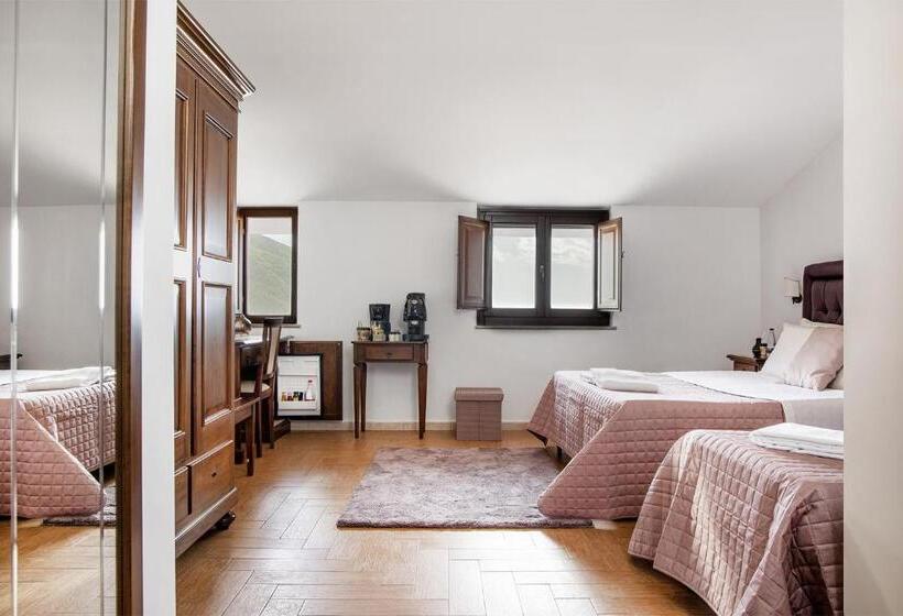 חדר סטנדרטי לשלושה עם נוף, Green Park