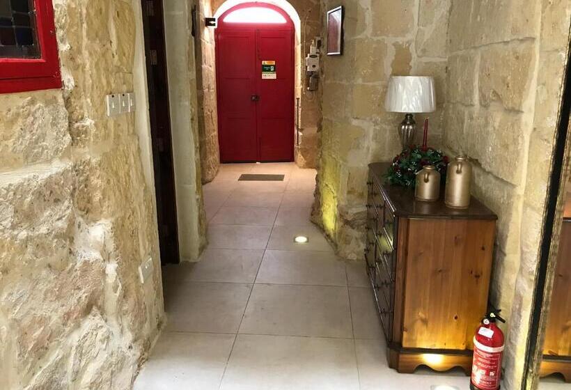 اتاق استاندارد با تراس, The Cloisters Bed And Breakfast