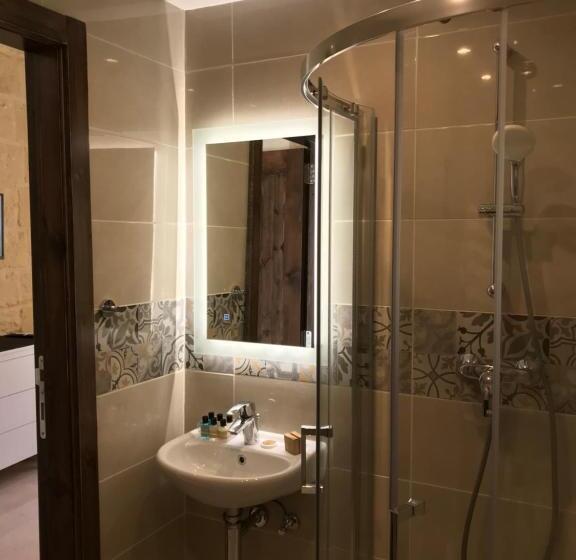 اتاق استاندارد اینتریور, The Cloisters Bed And Breakfast