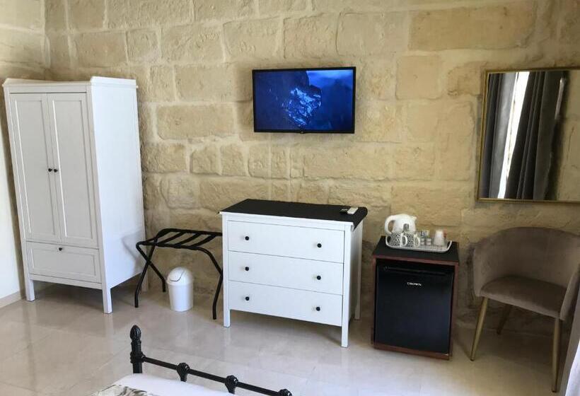 اتاق استاندارد اینتریور, The Cloisters Bed And Breakfast