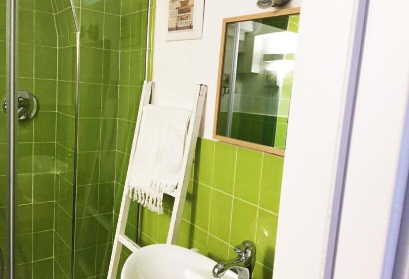 اتاق استاندارد چهار تخته, B&b Nonno Carmine