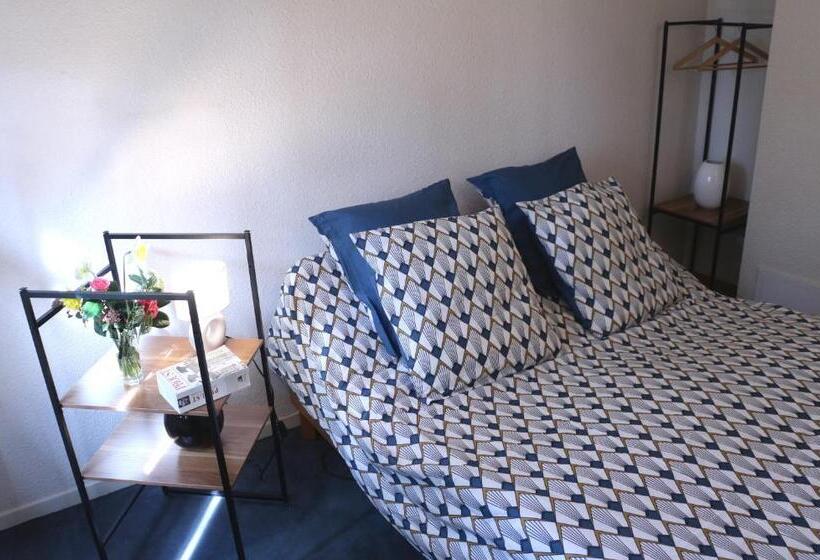 جناح عائلي, La Closerie De L Autan