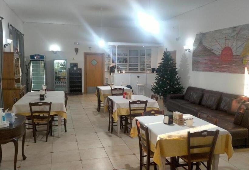 Superior Rum, Twin Tails