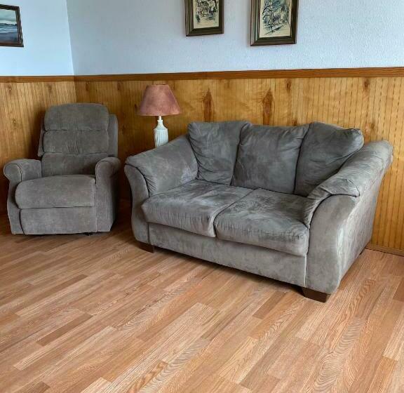 חדר דלוקס, Oceanside Ocean Front Cabins