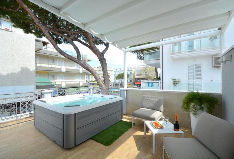 标准工作室, Prime Blue Suite Appartamenti Con Jacuzzi Privata