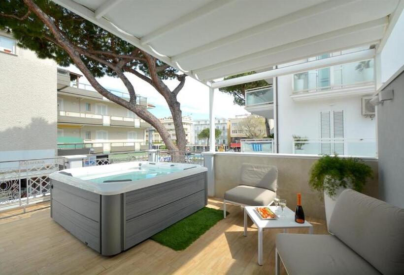 标准工作室, Prime Blue Suite Appartamenti Con Jacuzzi Privata