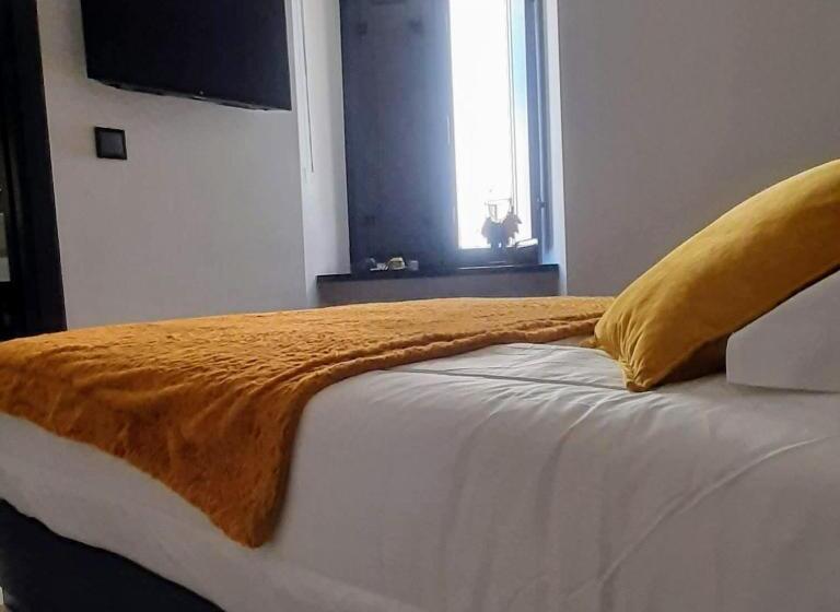 غرفة ديلوكس, Taska Vila Velha