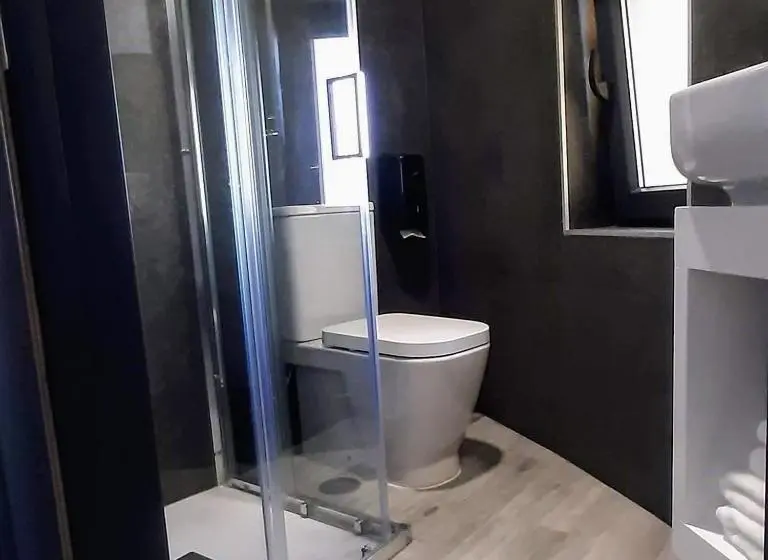 デラックスルーム, Taska Vila Velha