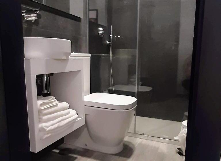 غرفة قياسية, Taska Vila Velha