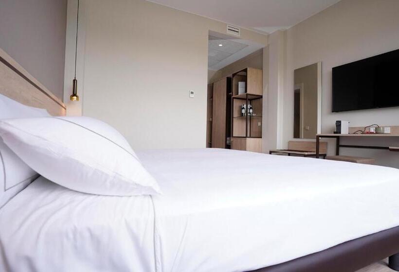 スーペリアースイート, Bodega FyA - Grupo Piérola