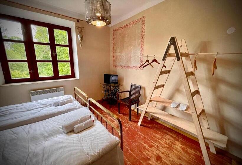 חדר סטנדרט, Haraburdi® Recyclart