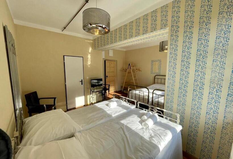 חדר משפחתי, Haraburdi® Recyclart