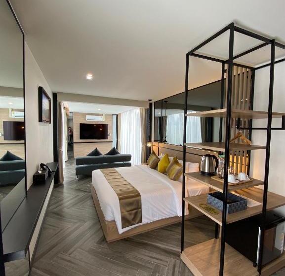 غرفة ديلوكس, The Gold Living Life