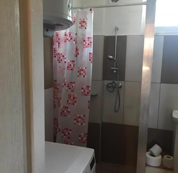 스탠다드 스튜디오, Balogh Vendégház Ii