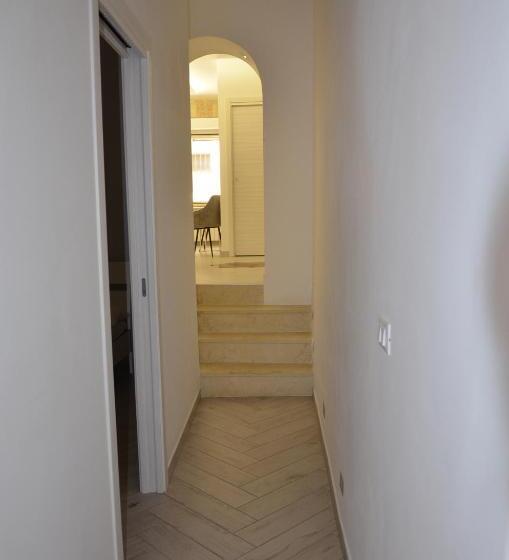 ２ベッドルームアパートメント, Domus Circe