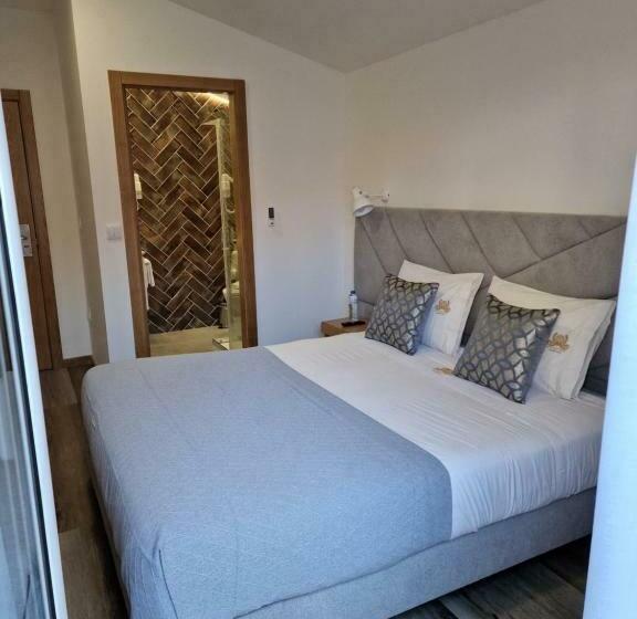 غرفة قياسية مزوَّدة بشُرفة, Soldouro Train Suites