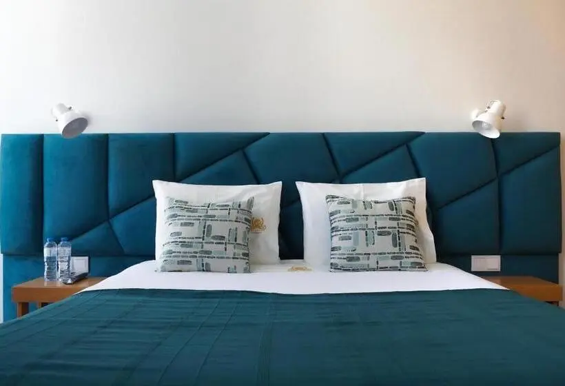 اتاق استاندارد با تخت بزرگ, Soldouro Train Suites