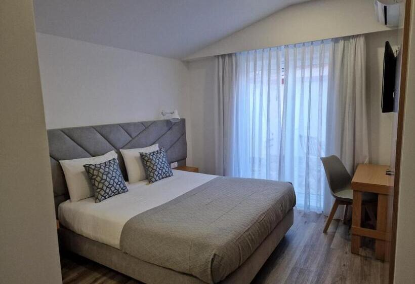 غرفة قياسية مزوَّدة بشُرفة, Soldouro Train Suites