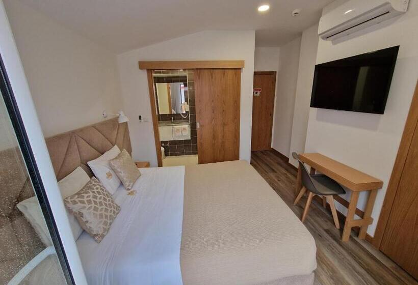 غرفة قياسية مزوَّدة بشُرفة, Soldouro Train Suites