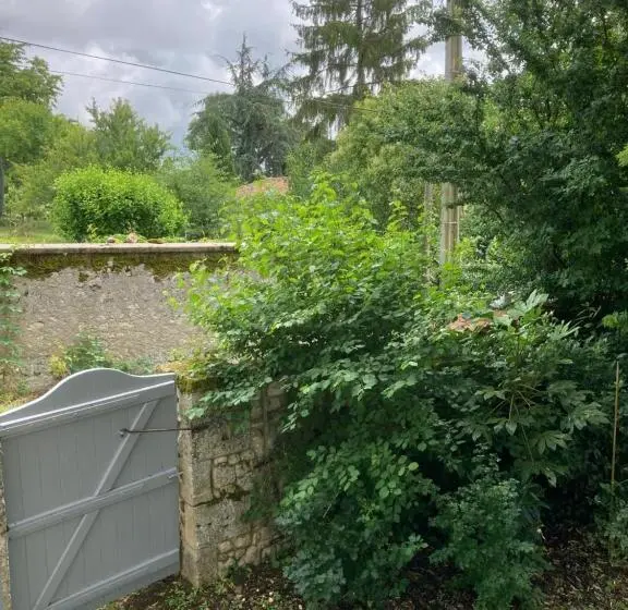 ガーデンビューファミリールーム, 7 Dagnaud De La Tude Our Family Farmhouse Style Home With En Suite