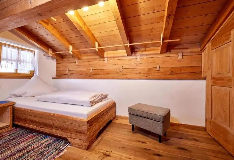 バルコニー付スタンダード４ベッドルーム, Appartements Gasthof Schleifmühle Unterammergau