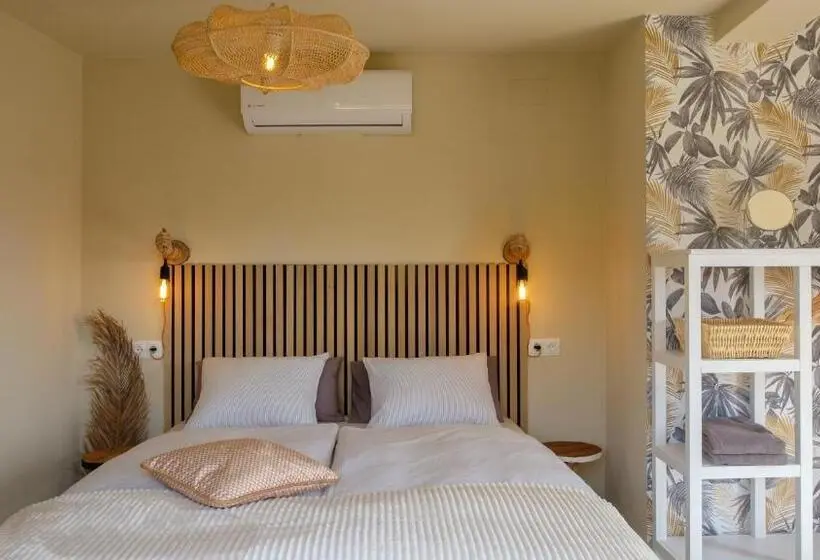デラックスルーム, Casa La Quinta