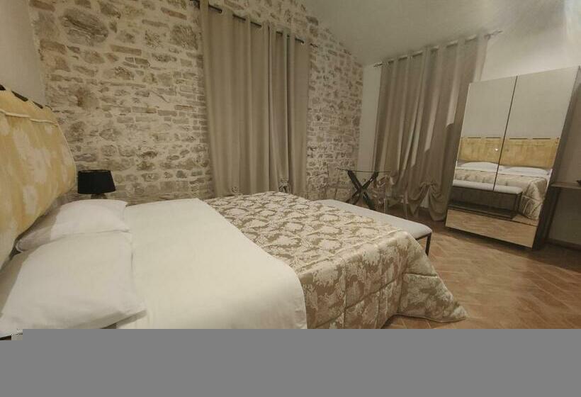 جناح جونيور, Villa Proserpina