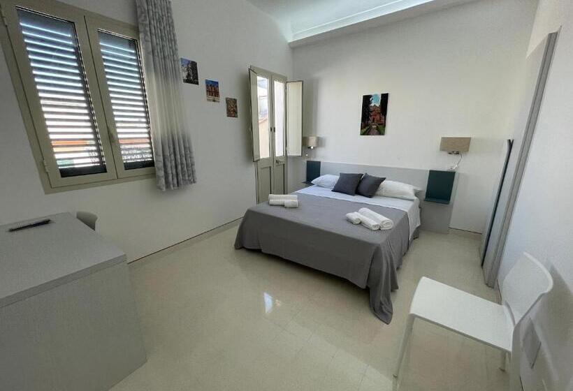 Номер Стандарт с Террасой, Casa Crispi