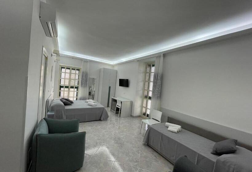 Четырехместный Номер Стандарт, Casa Crispi