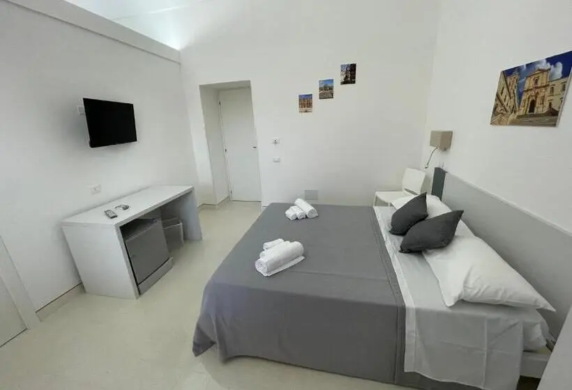 デラックスルーム, Casa Crispi