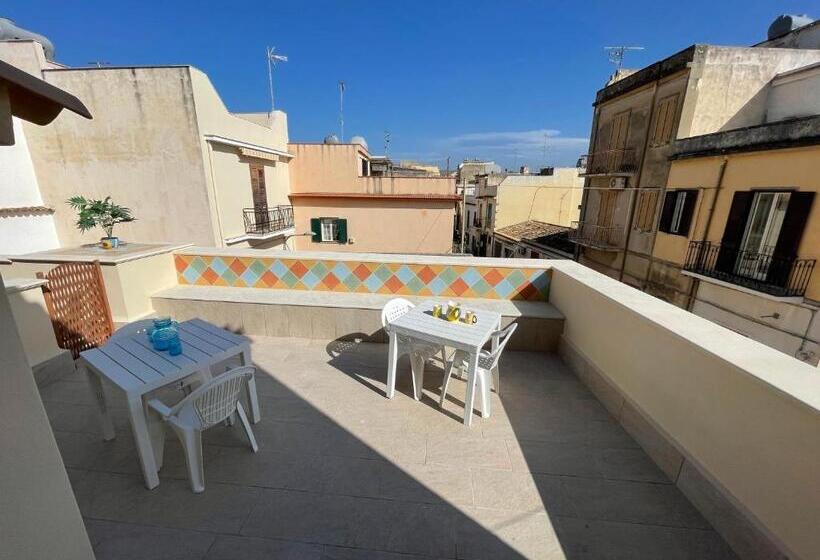 Апартаменты 1 Спальня, Casa Crispi