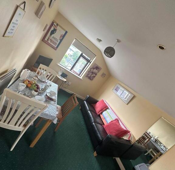 스탠다드 룸 가든 전망, Edwards Cosy B&b