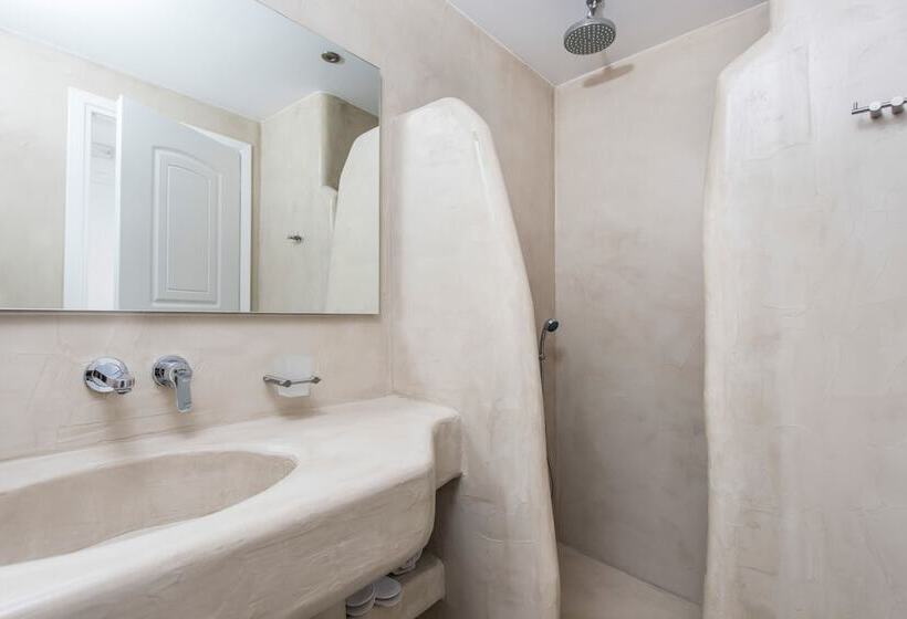 经济型三人房间, Cycladic Islands Hotel & Spa