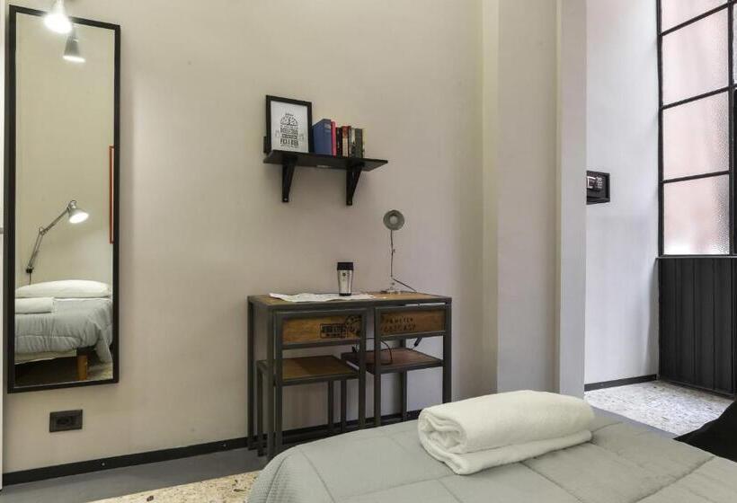 חדר סטנדרט, Yellowsquare Rome