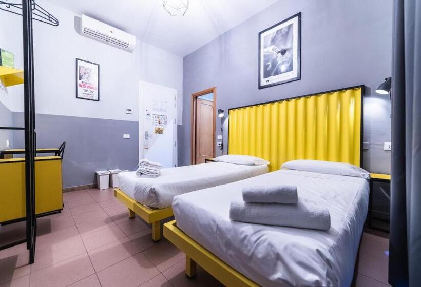 חדר סופריור, Yellowsquare Rome