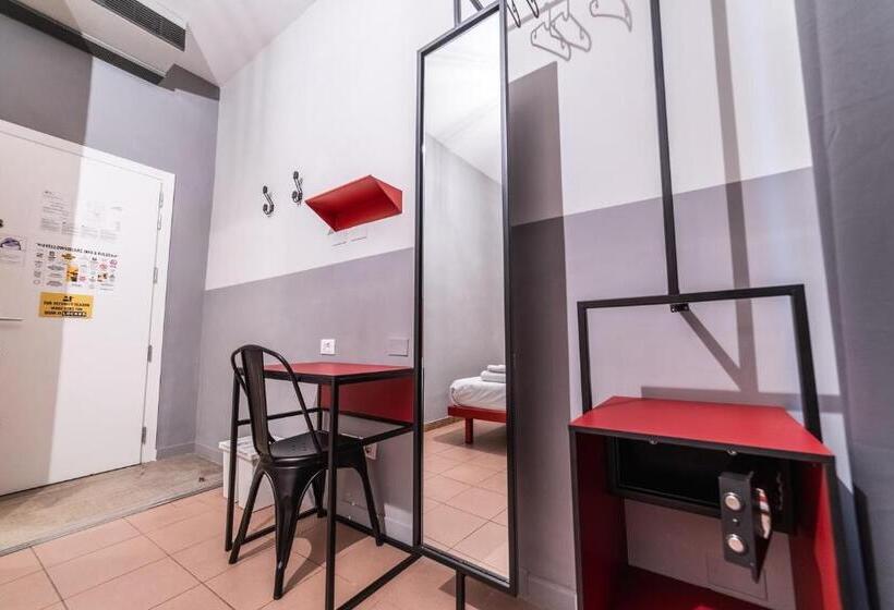 חדר סופריור יחיד, Yellowsquare Rome